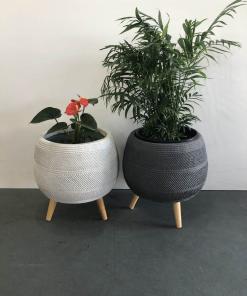 Metro Tripod pot plant